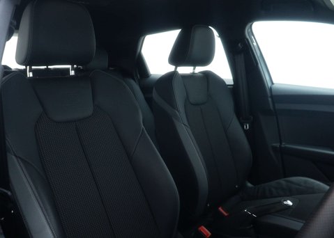 Audi A1 1.0 A1 Sportback 30 TFSI S Line Semi-Auto 5dr 45