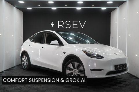 Tesla Model Y LONG RANGE AWD Now with GROK AI 1 Owner Comfort Suspension Pano roof VAT Q 