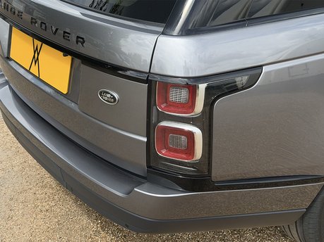 Land Rover Range Rover WESTMINSTER BLACK 30