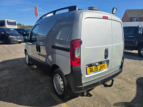 Fiat Fiorino 16V MULTIJET ADVENTURE 4