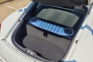 Porsche Cayman GT4 44