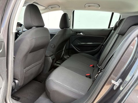 Peugeot 308 1.6 308 Active HDi Blue S/S 5dr 51
