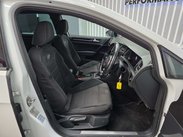 Volkswagen Golf 2.0 TSI R Hatchback 5dr Petrol DSG 4Motion Euro 6 (s/s) (310 ps) 20