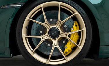 Porsche 911 (992) GT3 8