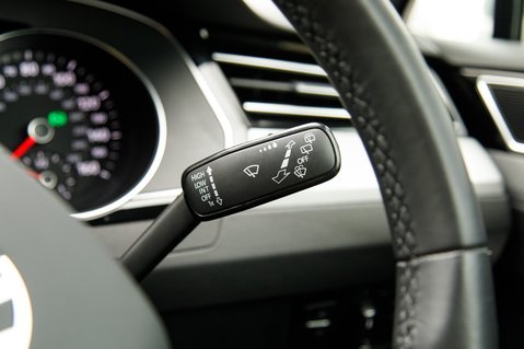 Volkswagen Passat SEL TSI EVO DSG 13