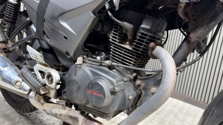 Honda CBF125 CBF 125 2012 20K GOOD RUNNING PROJECT BIKE SPARES OR REPAIR 125CC 9