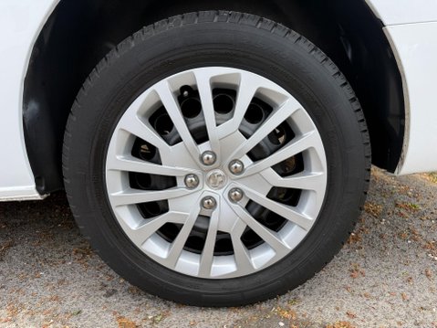Vauxhall Vivaro L2H1 F2900 PRO S/S 15