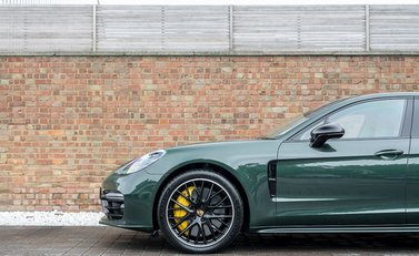 Porsche Panamera Turbo S E-Hybrid 28
