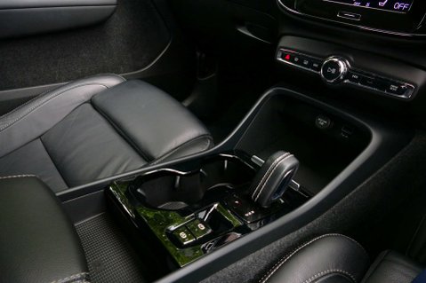 Volvo XC40 1.5 XC40 R-Design T5 Recharge Auto 5dr 30