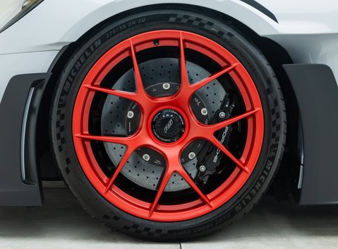 Porsche 911 GT3 RS (992) 35