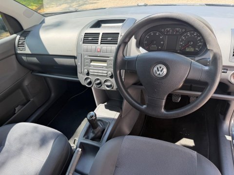Volkswagen Polo SE 15