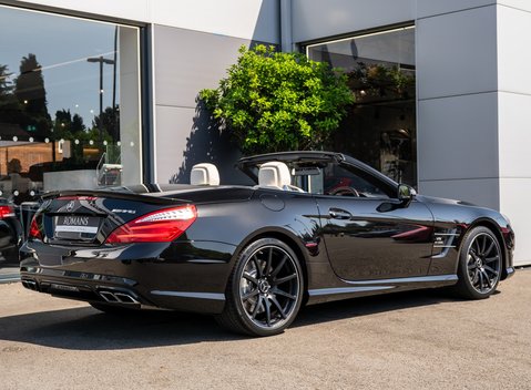 Mercedes-Benz SL Class SL63 AMG 4