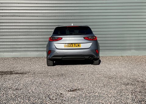 Kia Ceed 1.5T GDi ISG 3 DCT 9