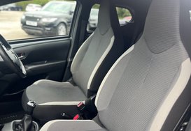 Toyota Aygo 1.0 VVT-I X-TREND TSS 5 DOOR 22