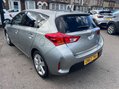 Toyota Auris 1.6 V-Matic Excel Euro 5 5dr 4