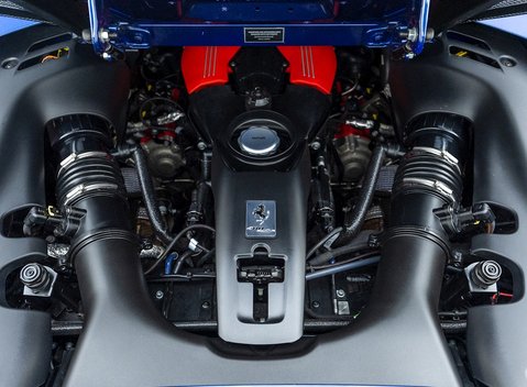 Ferrari 488 Spider 35