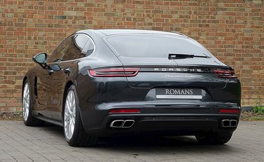 Porsche Panamera Turbo 20