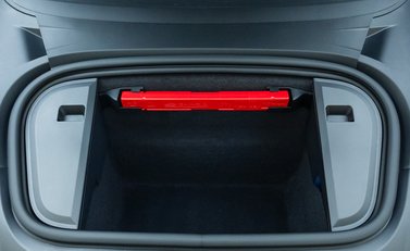 Porsche Taycan GTS Sport Turismo 41