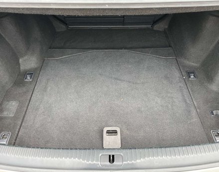 Lexus Is 2.5 IS 300h Advance CVT 4dr 69