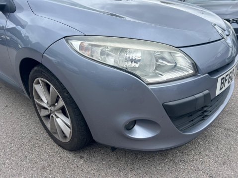 Renault Megane 1.6 16V I-Music Euro 5 5dr 11