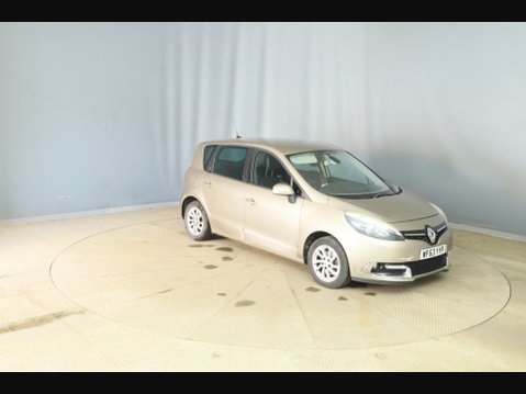 Renault Scenic DYNAMIQUE TOMTOM VVT 1