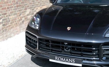 Porsche Cayenne Turbo 23