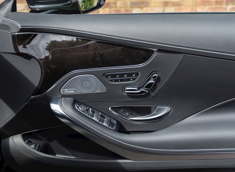 Mercedes-Benz S Class S65 Coupe 21