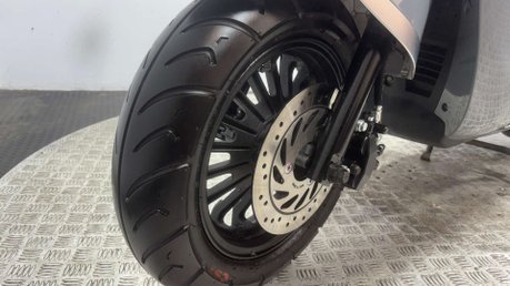 Keeway Versilia 2023 ONLY 2K 125CC SCOOTER NEW MOT WARRANTY 19
