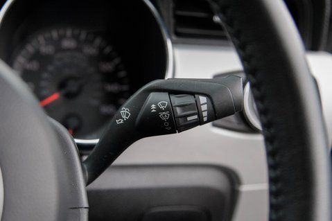 Ford Mustang ECOBOOST 18
