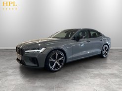 Volvo S60 2.0h T8 Recharge 18.8kWh R-Design Saloon 4dr Petrol Plug-in Hybrid Auto AWD