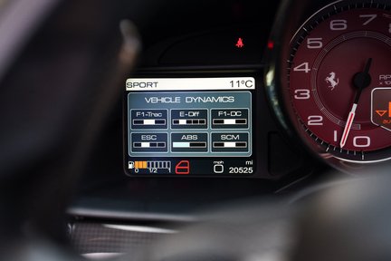 Ferrari 458 SPIDER 19