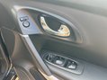 Renault Kadjar 1.3 TCe Signature Nav SUV 5dr Petrol Manual Euro 6 24