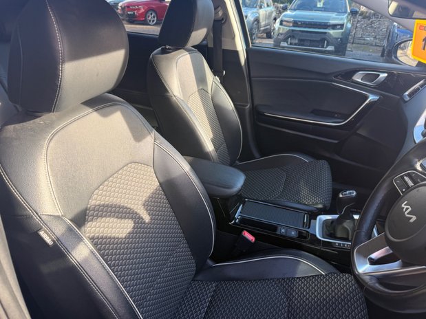Kia Xceed 3 17