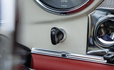 Mercedes-Benz 280 SL W113 Pagoda 29