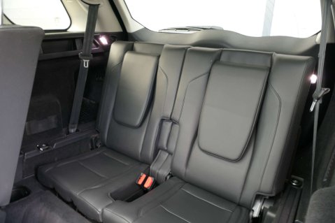 Land Rover Discovery Sport 2.0 Discovery Sport SE MHEV Auto 4WD 5dr 6