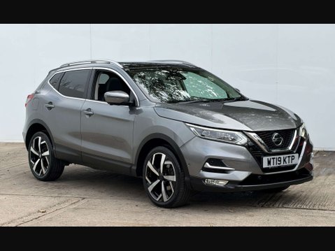 Nissan Qashqai 1.3 Qashqai Tekna DiG-T Semi-Auto 5dr 1