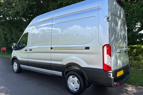 Ford Transit 350 Rwd Trend 130 ps L3H3 Panel Van - Air Con / Rear Camera 4