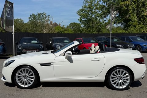 Mercedes-Benz SLC SLC 250 D AMG LINE - CAMERA -AIRSCARF -PARKTRONIC -HEATED SEATS 25