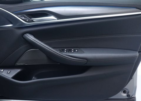 BMW 5 Series 2.0 530e 12kWh M Sport Saloon 4dr Petrol Plug-in Hybrid Steptronic Euro 6 ( 50