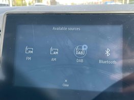 Renault Captur 1.0 Captur Evolution TCE 5dr 31