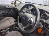 Ford Fiesta TITANIUM 17