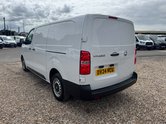 Vauxhall Vivaro LWB L2H1 Low Roof Prime Aircon Cruise Sensors Nav EURO 6 10