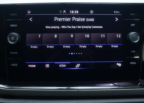 Volkswagen Polo 1.0 Polo Match TSi Semi-Auto 5dr 21