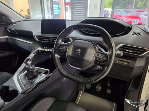 Peugeot 3008 1.2 PureTech Active Euro 6 (s/s) 5dr 74