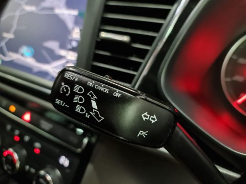 SEAT Leon 1.5 TSI EVO FR ST Euro 6 (s/s) 5dr 35