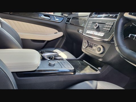 Mercedes-Benz GLE GLE 350 D 4MATIC AMG LINE PREMIUM PLUS 13