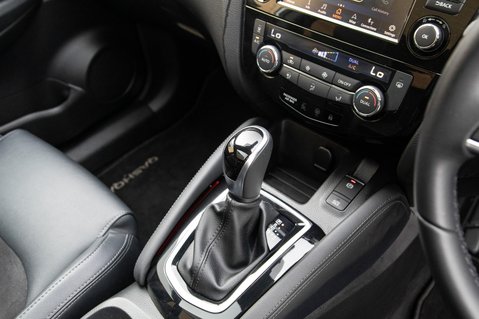 Nissan Qashqai DIG-T N-TEC DCT 32