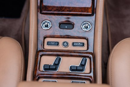 Rolls-Royce Corniche V Convertible 22