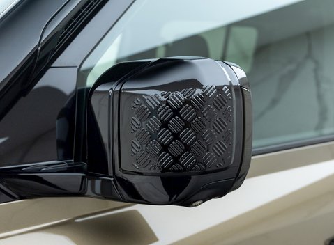 Land Rover Defender 110 D250 First Edition 26