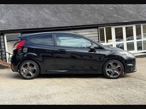 Ford Fiesta 1.6T EcoBoost ST-3 Hatchback 3dr Petrol Manual Euro 6 (182 ps) 11